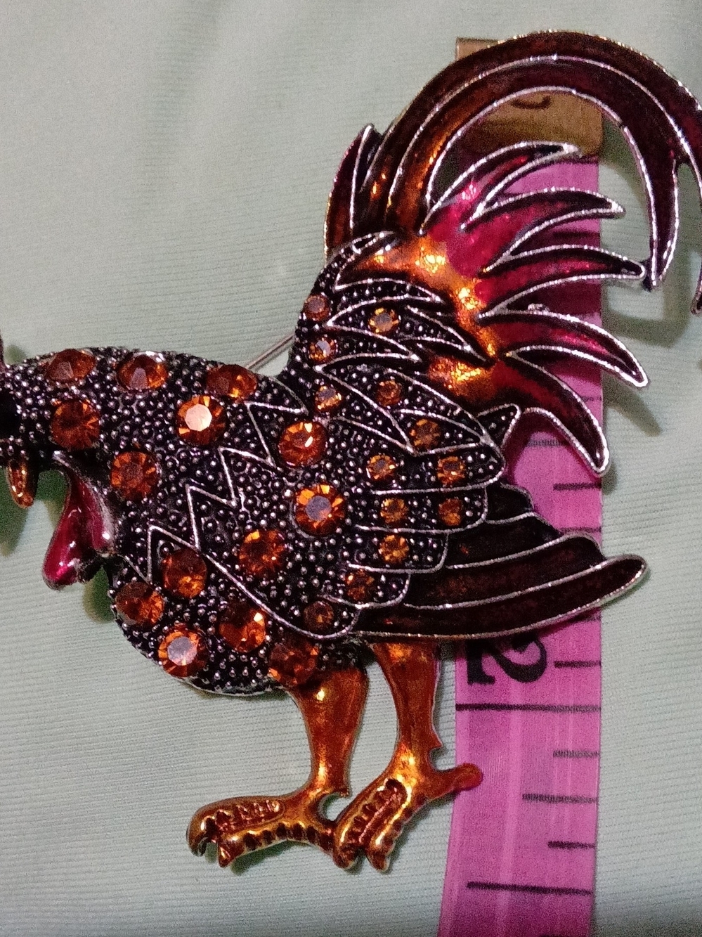 Rooster & Hear See Speak No Monkey Brooches w/What Happens In The Coop" Plaque - Picture 4 of 7